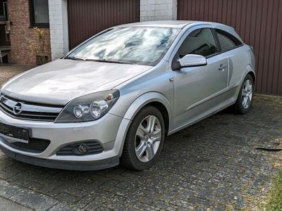 gebraucht Opel Astra GTC Astra H1.4L 90PS