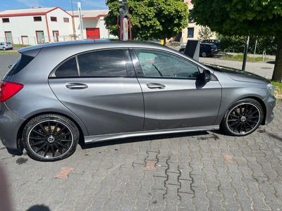 Mercedes A200