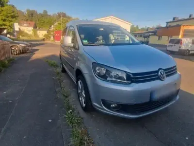 Gebraucht VW Caddy 102 PS (75 kW) 2010 Silber Van / Kleinbus