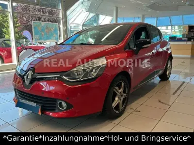 Gebraucht Renault Clio IV Luxe 120 PS (88 kW) 2015 Rot Limousine