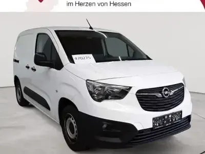 Gebraucht Opel Combo 110 PS (80 kW) 2021 Andere Van / Kleinbus
