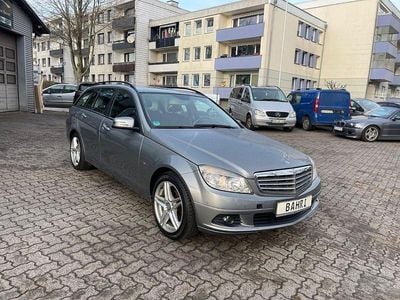 Gebraucht Mercedes C180 156 PS (114 kW) 2011 Silber Kombi