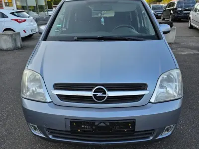 Używany Opel Meriva 101 KM (74 kW) 2005 Szary Minivan