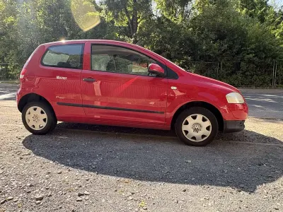 Gebraucht VW Fox 75 PS (55 kW) 2007 Rot Kleinwagen