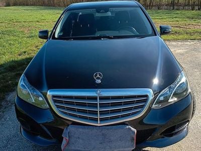Gebraucht Mercedes E220 Edition 170 PS (125 kW) 2013 Schwarz Limousine
