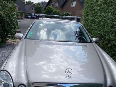 Mercedes E240
