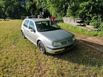 VW Golf IV