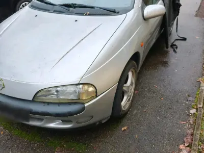 Gebraucht Opel Tigra 90 PS (66 kW) 1998 Silber Coupé