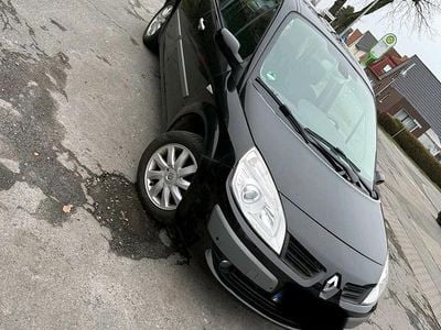 Schwarz Gebraucht 2006 Renault Scénic Van / Kleinbus | 1.900 € (Fairer Preis)