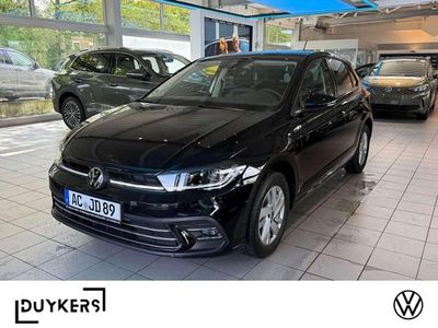 Gebraucht VW Polo Style 95 PS (69 kW) 2025 Deep black perleffekt Limousine