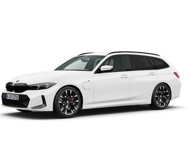 Gebraucht 2024 BMW 330 Comfort Edition Kombi | 67.698 €