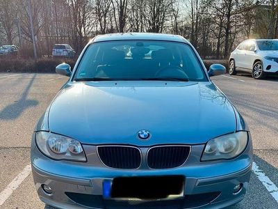Gebraucht BMW 116 116 PS (85 kW) 2006 Grau Kleinwagen