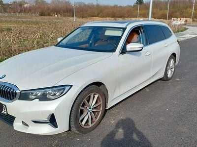 Usata BMW 320 Luxury Line 190 CV (139 kW) 2021 Bianco Station wagon