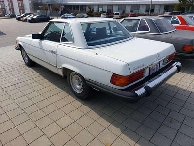 Gebraucht Mercedes SL380 163 PS (119 kW) 1982 Weiß Cabrio