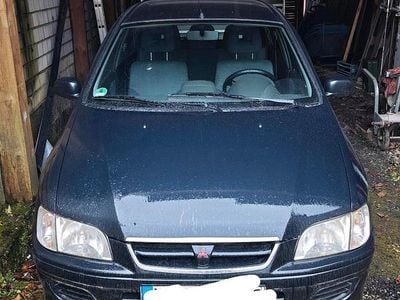 Gebraucht Mitsubishi Space Star 82 PS (60 kW) 2001 Blau Van / Kleinbus