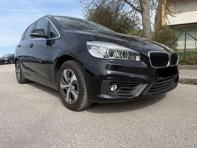 Usata BMW 220 Active Tourer Sport Line 190 CV (139 kW) 2015 Nero Monovolume