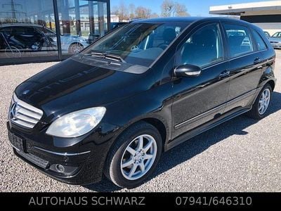 Gebraucht Mercedes B200 136 PS (100 kW) 2007 Schwarz Van / Kleinbus