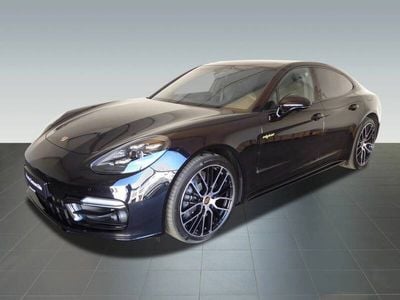 Porsche Panamera 4