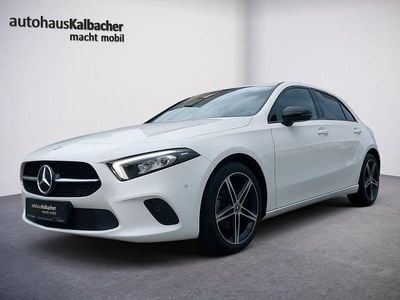 Gebraucht Mercedes A200 Night 150 PS (110 kW) 2022 Weiß Limousine