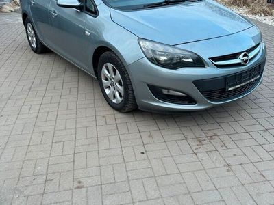 gebraucht Opel Astra 1.6CDTI Sport Tourer/Navi/AhkEuro6