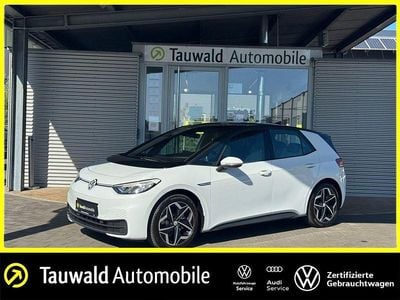 Weiß Gebraucht 2024 VW ID.3 Pro Kleinwagen | 28.930 € (Guter Preis)