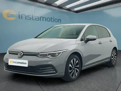 Gebraucht VW Golf VIII 150 PS (110 kW) 2023 Grau Limousine