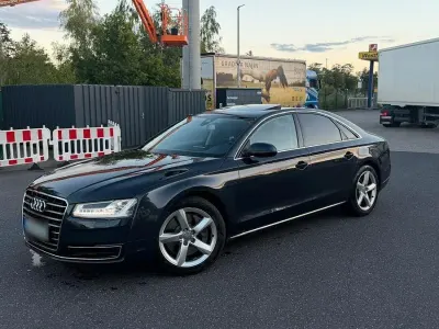 Gebraucht Audi A8 385 PS (283 kW) 2013 Blau Limousine
