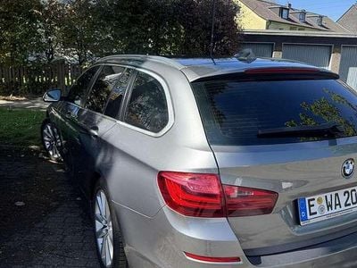 Usata BMW 525 Comfort Edition 218 CV (160 kW) 2014 Grigio Station wagon