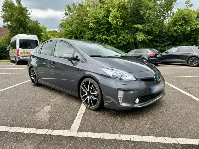 Gebraucht Toyota Prius TEC-Edition 136 PS (100 kW) 2014 Grau Limousine