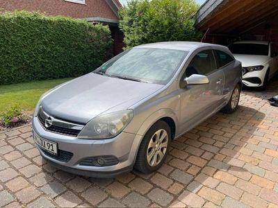 Opel Astra GTC