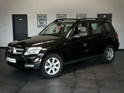 Gebraucht Mercedes GLK250 204 PS (150 kW) 2011 Schwarz SUV