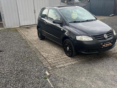 Gebraucht VW Fox 54 PS (39 kW) 2006 Schwarz Kleinwagen