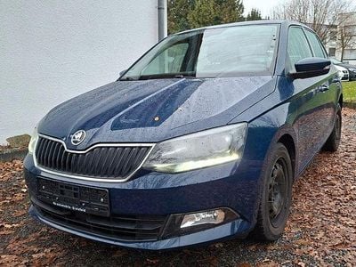Blau Gebraucht 2017 Skoda Fabia Style Limousine | 10.000 € (Fairer Preis)