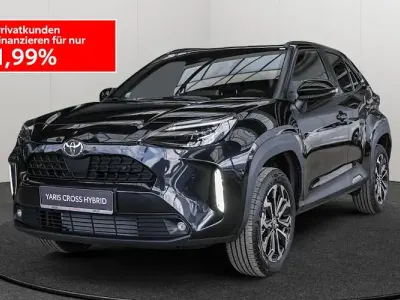 Neu Toyota Yaris Cross 130 PS (95 kW) 2025 Schwarz SUV