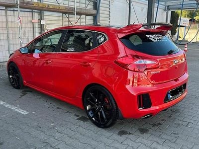 Second-hand Kia Ceed GT GT-Track 204 CP (150 kW) 2016 Roșu Coupe