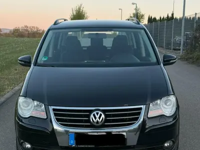 Brugt VW Touran 140 HK (102 kW) 2010 Sort MPV