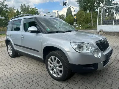 Gebraucht Skoda Yeti Plus Edition 105 PS (77 kW) 2012 Grau SUV