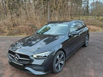Schwarz Gebraucht 2023 Mercedes C200 Avantgarde Kombi | 36.500 €
