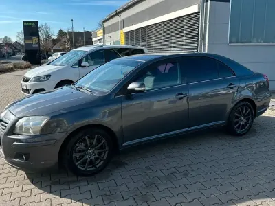 Gebraucht Toyota Avensis 147 PS (108 kW) 2008 Grau Limousine