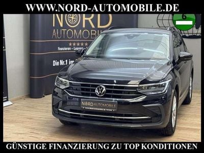 Gebraucht VW Tiguan Life 150 PS (110 kW) 2022 Deep black perleffek (metallic) SUV