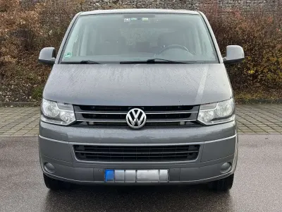 Gebraucht VW T5 140 PS (102 kW) 2009 Grau Van