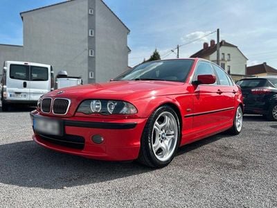 BMW 323