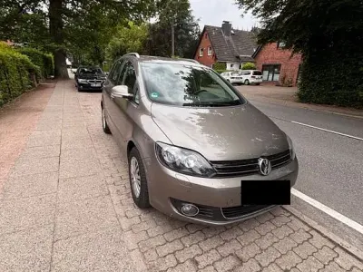 Gebraucht VW Golf Plus Cross Highline 122 PS (89 kW) 2010 Grau Van / Kleinbus