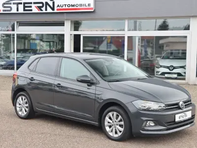Gebraucht VW Polo Highline 95 PS (69 kW) 2018 Urano grau Kleinwagen