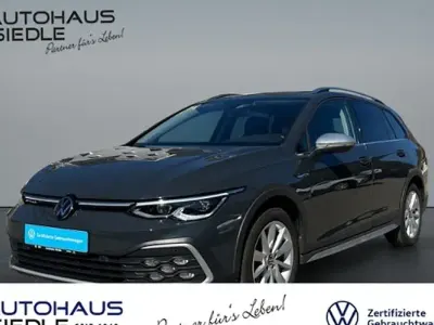 Gebraucht VW Golf VIII 200 PS (147 kW) 2024 Grau Kombi