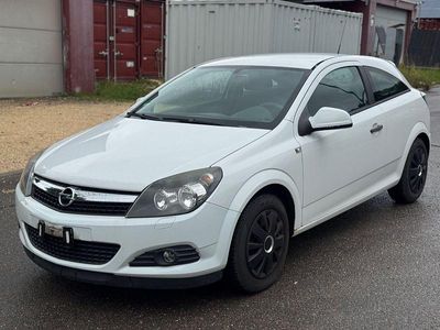Opel Astra GTC