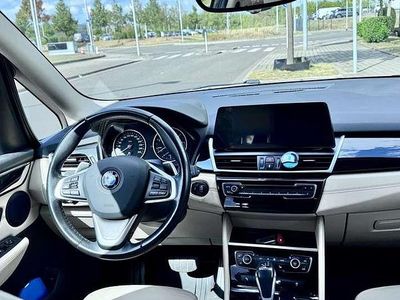 Schwarz Gebraucht 2017 BMW 220 Sport Line Van / Kleinbus | 18.500 € (Teuer)