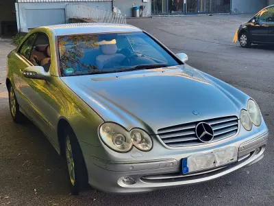 Second-hand Mercedes 240 170 CP (125 kW) 2002 Argintiu Coupe