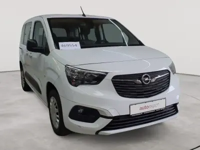 Gebraucht Opel Combo Life Edition 110 PS (80 kW) 2022 Jade weiß Van / Kleinbus