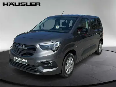 Second-hand Opel Combo Life Elegance 131 CP (96 kW) 2023 Gri Monovolum